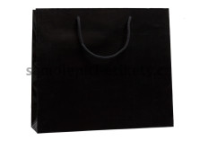 Papírová taška 38x13x31 cm s bavlněnými držadly, černá lesklá